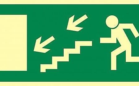 531 Evacuation downstairs left 531B/531C Photoluminescent SafeSign