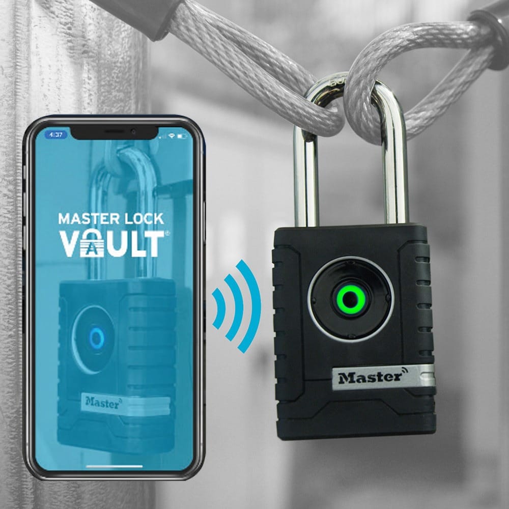 MasterLock® Smartphone Bluetooth outdoor padlock - Image 3